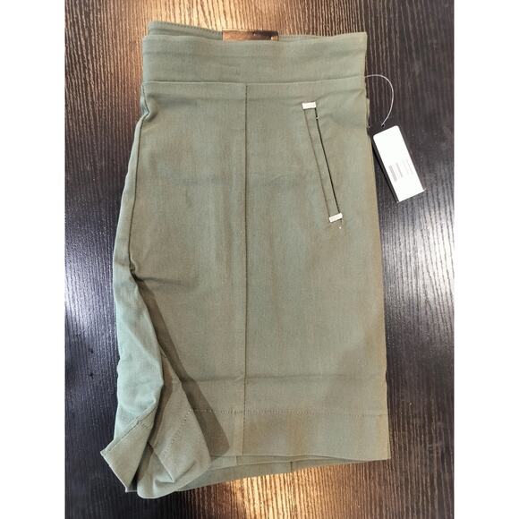 Soho Apparel Olive Green High Waisted Dress Shorts Women’s Size M New - Picture 6 of 9